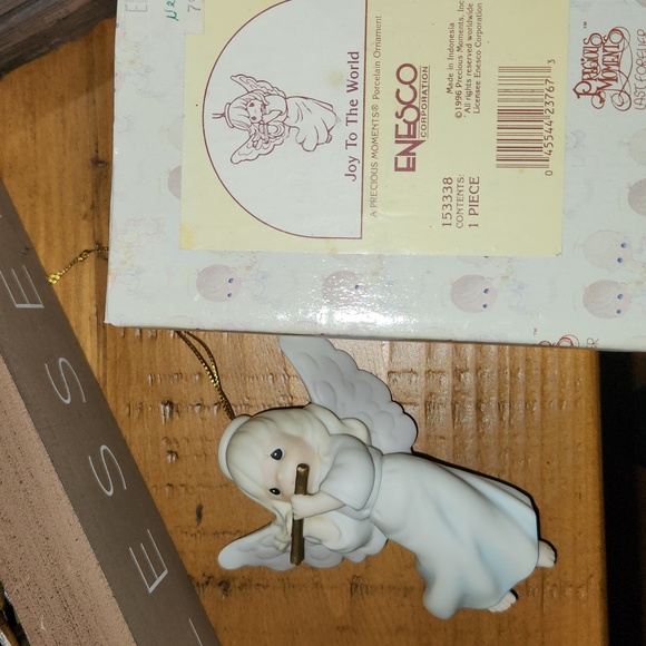 1996 Enesco Precious Moments ornament - Picture 3 of 3